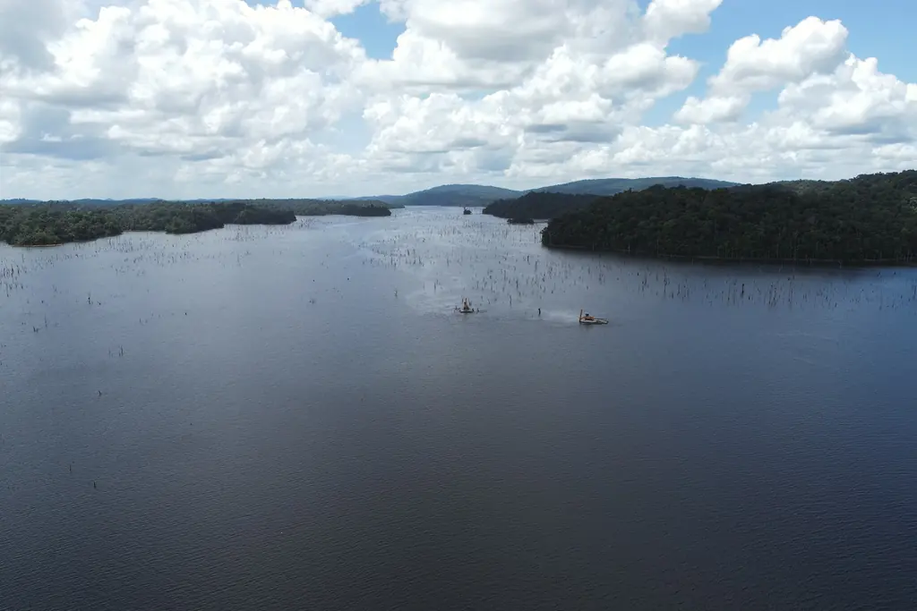 Retenue de Petit-Saut : 4 049 chicots localisés et mesurés par LiDAR drone en une journée de vol
